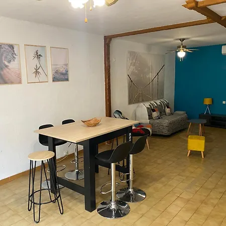 Maison Au Coeur Du Village Avec Garage Saint-Cyprien (Pyrenees-Orientales)