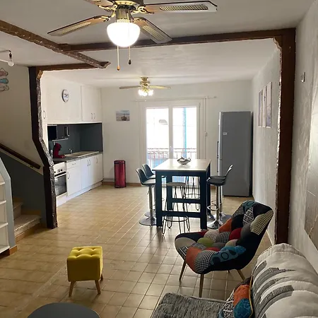 Appartement Maison Au Coeur Du Village Avec Garage *